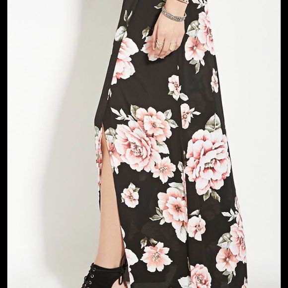 Forever 21 floral side slit maxi skirt - Picture 2 of 12